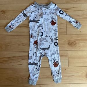 12 Month Carter’s Pjs